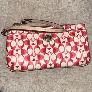 Coach Signature Payton Go Go Wristlet